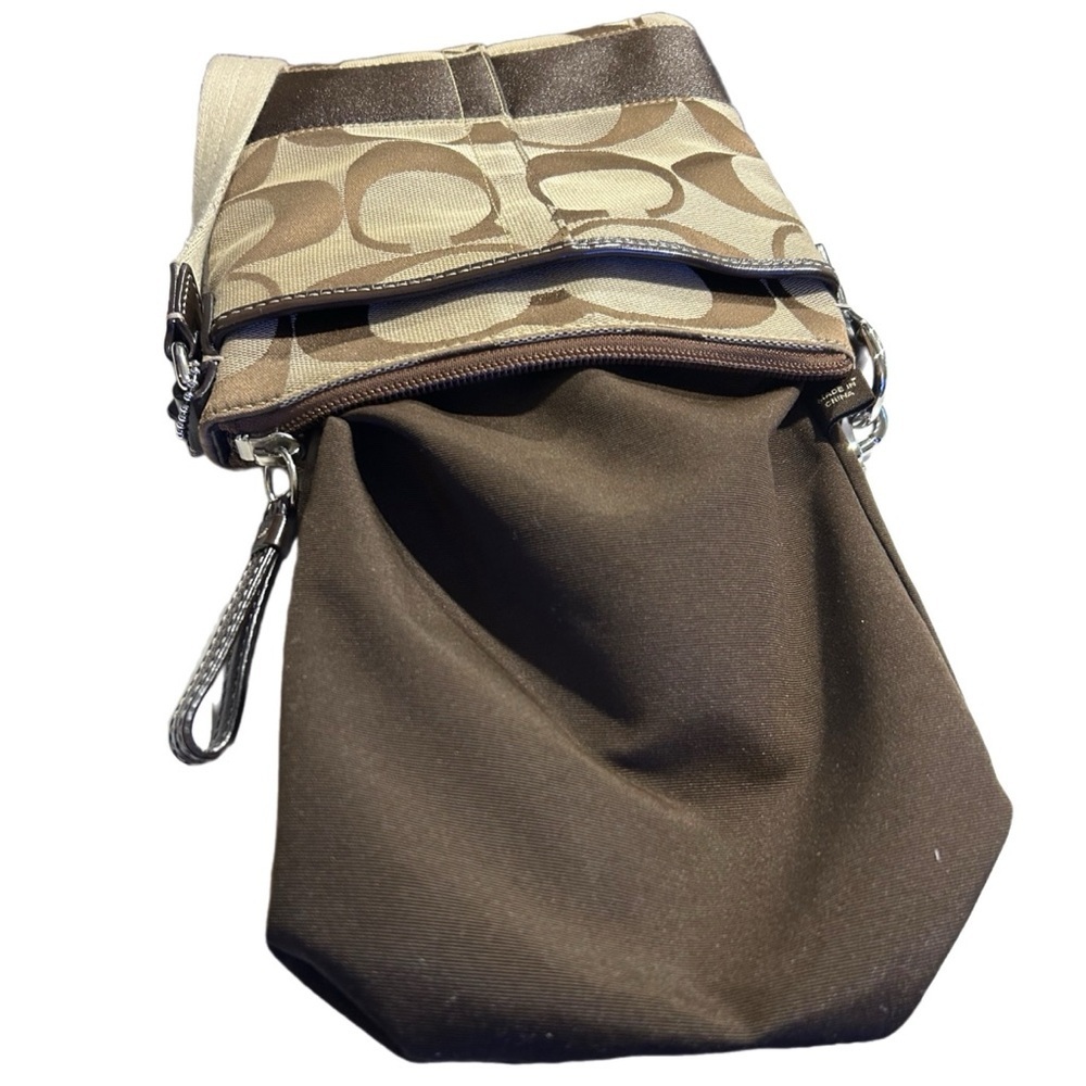 Coach Signature Brown/Tan Jacquard Crossbody Shoulder/Handbag - Picture 2 of 6